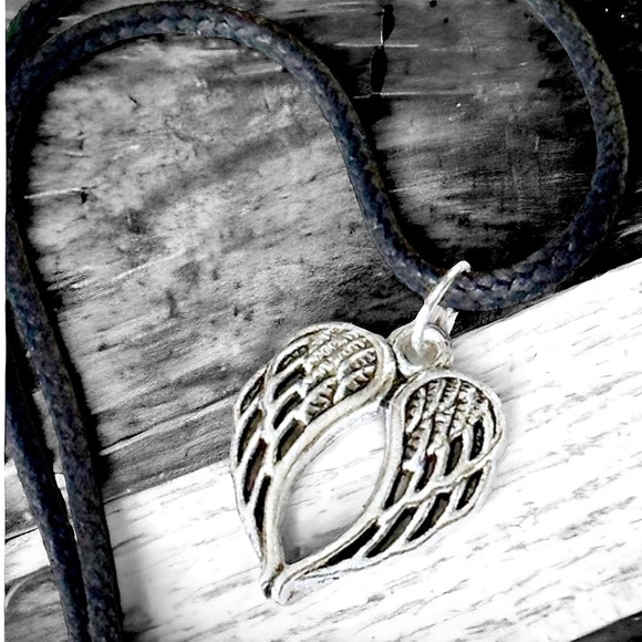 5 For $25💫Silver Angel Wings Pendant Necklace - Picture 3 of 5